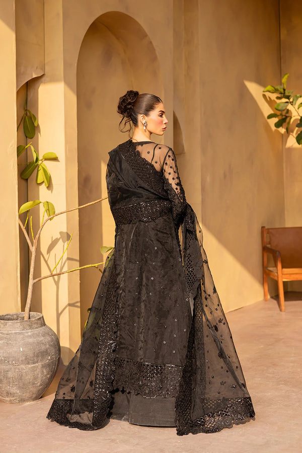Velvra - Regalia Luxury Formals - Emaan Adeel