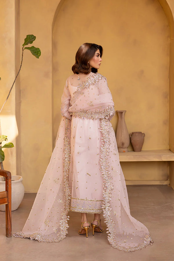 Veloura - Regalia Luxury Formals - Emaan Adeel