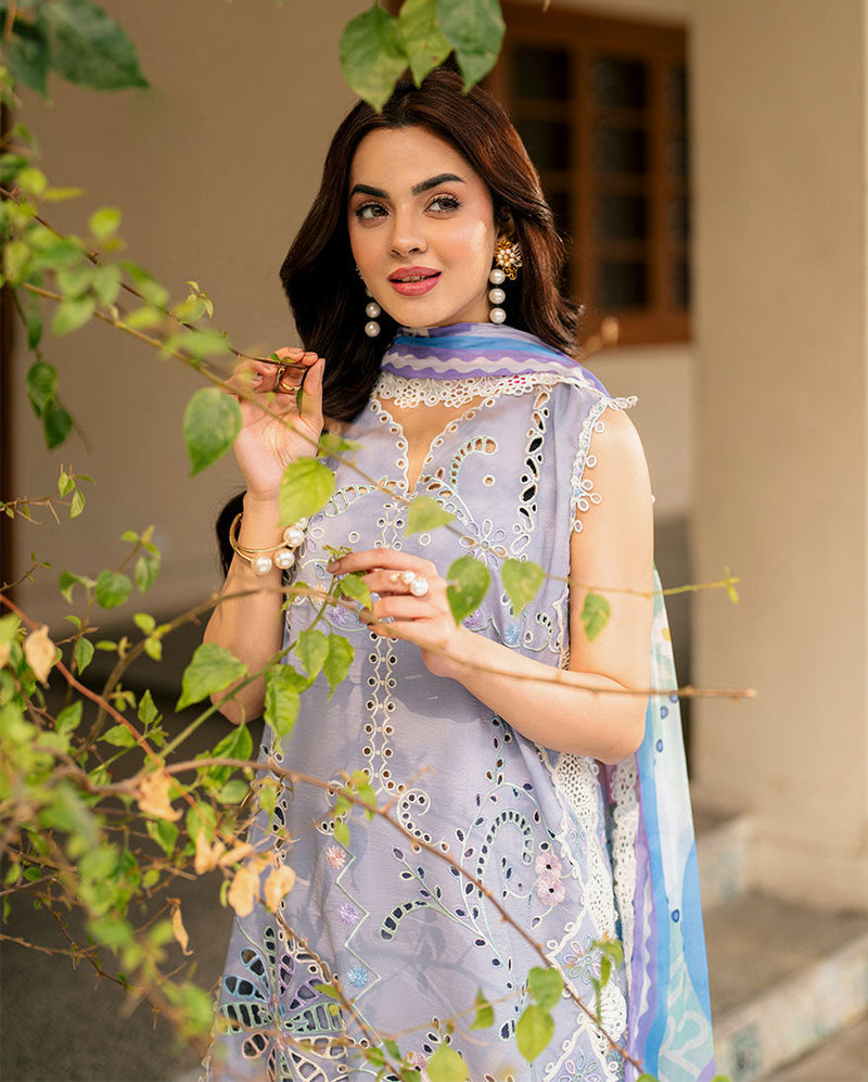 Komal - Aashiyana Luxury Lawn - Roheenaz