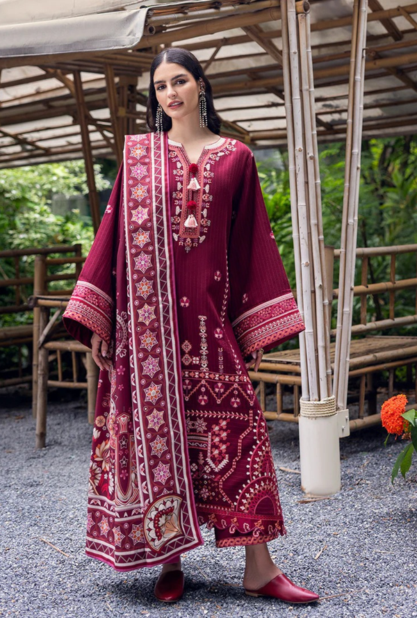 Emerald Glimmer - Symphony Karandi Unstitched - Mushq Hemline