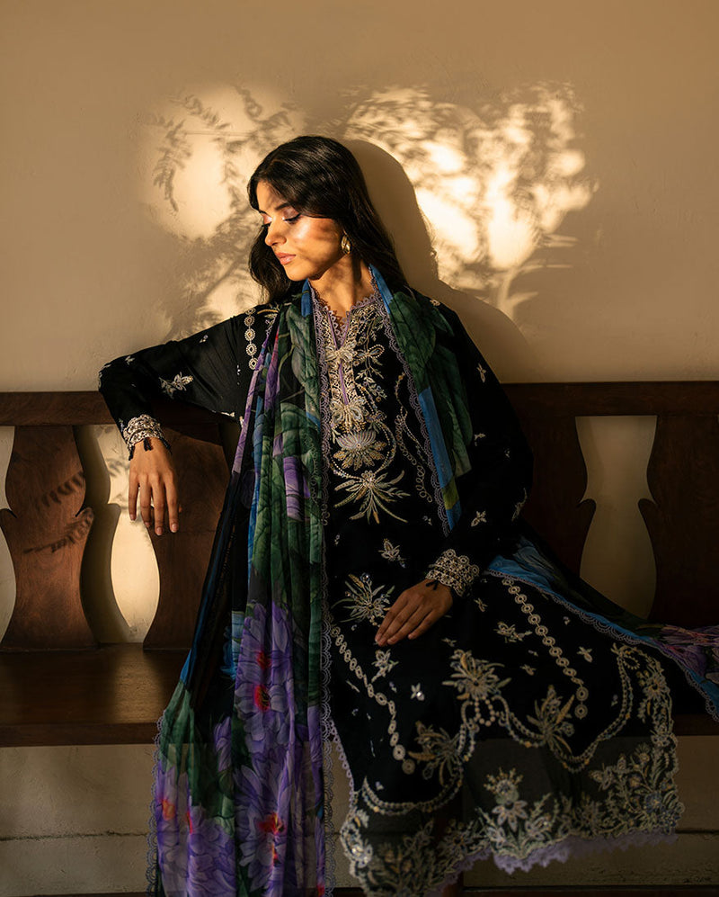 Hania - Aashiyana Luxury Lawn - Roheenaz