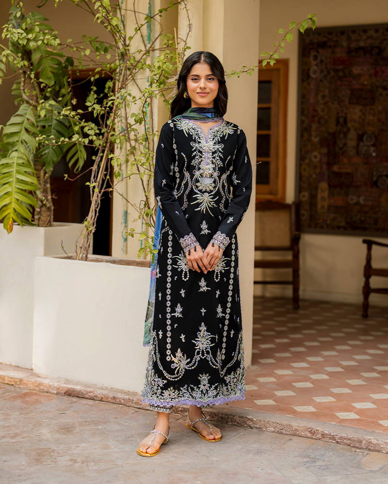 Hania - Aashiyana Luxury Lawn - Roheenaz