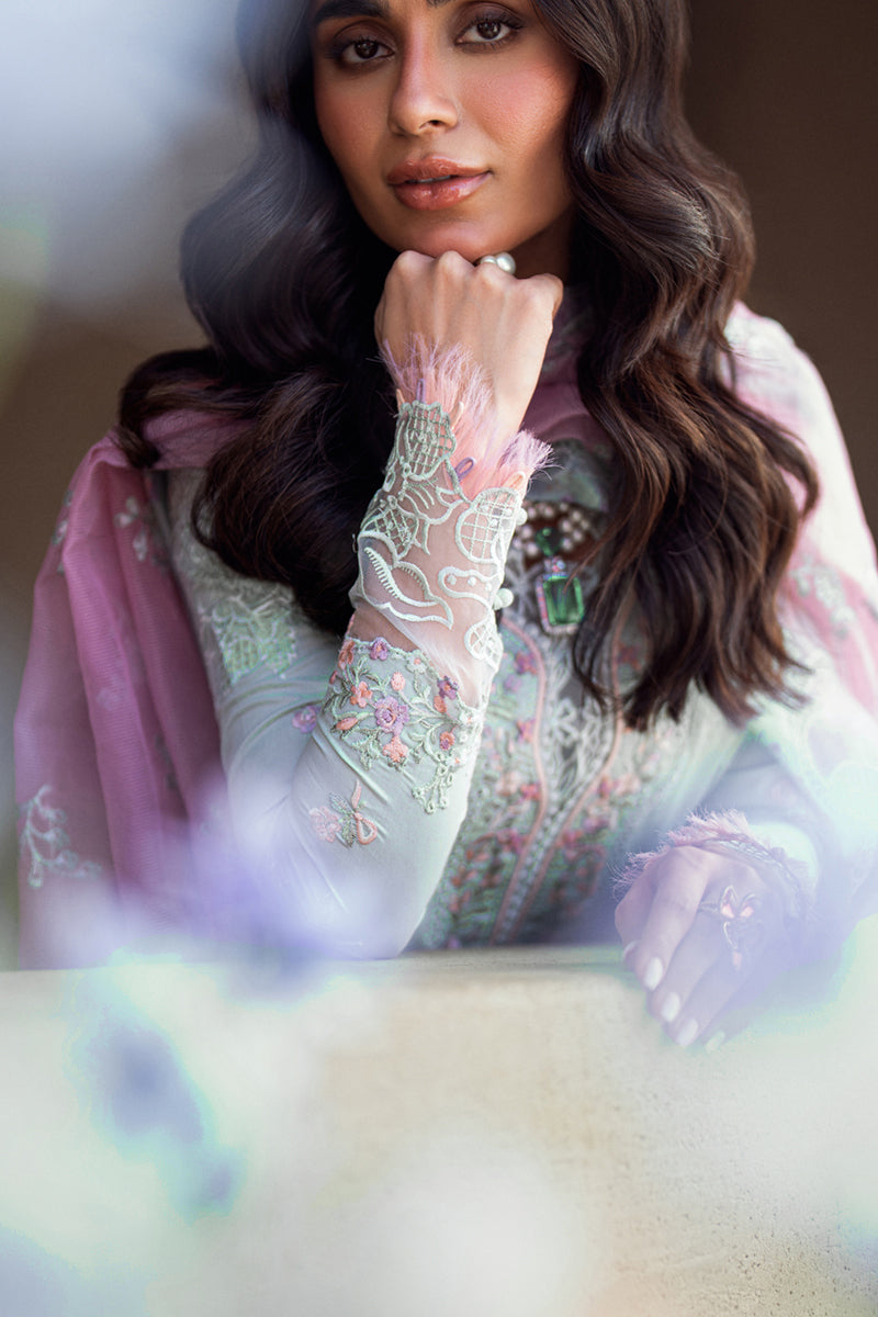 FK-04 Chloe - Sahil Luxury Lawn `25 - Qalamkar