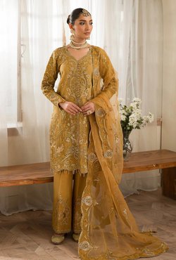 Emaan Adeel - Suave Luxury Formals - zoe