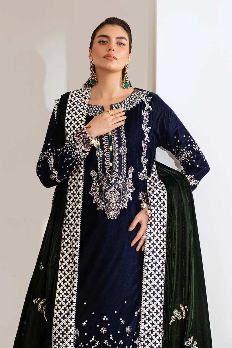 NW 109 - Maya Velvet Unstitched - Nureh