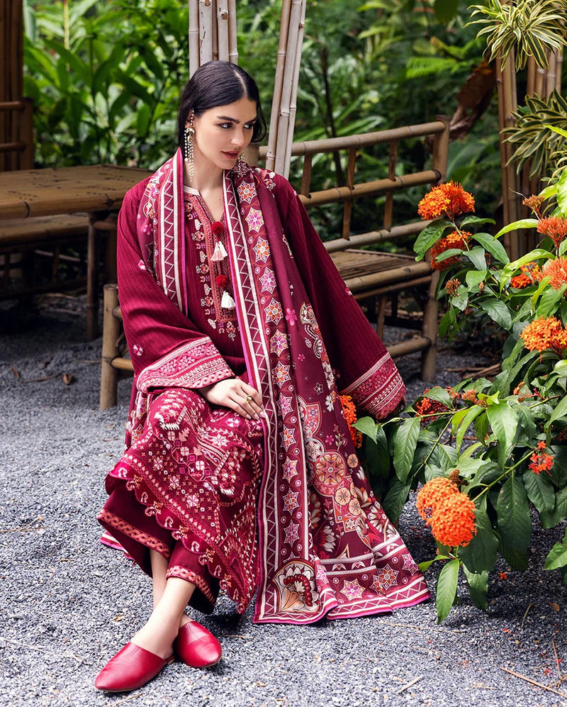 Emerald Glimmer - Symphony Karandi Unstitched - Mushq Hemline