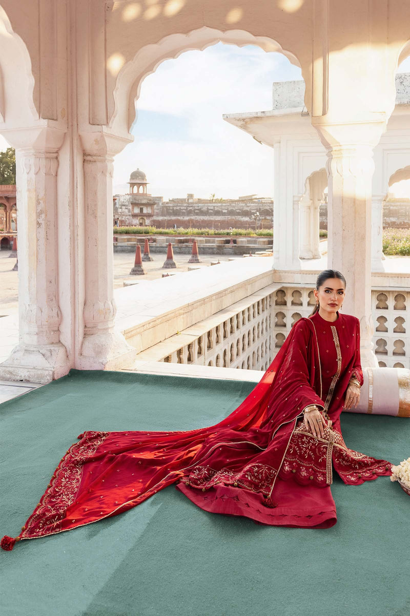 D08 Deep Red - M Basic Festive - Maria.B