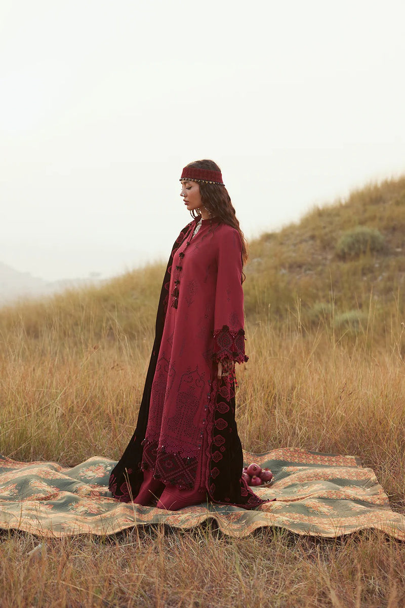 04-Nazneen - Winter Unstitched - Saira Rizwan