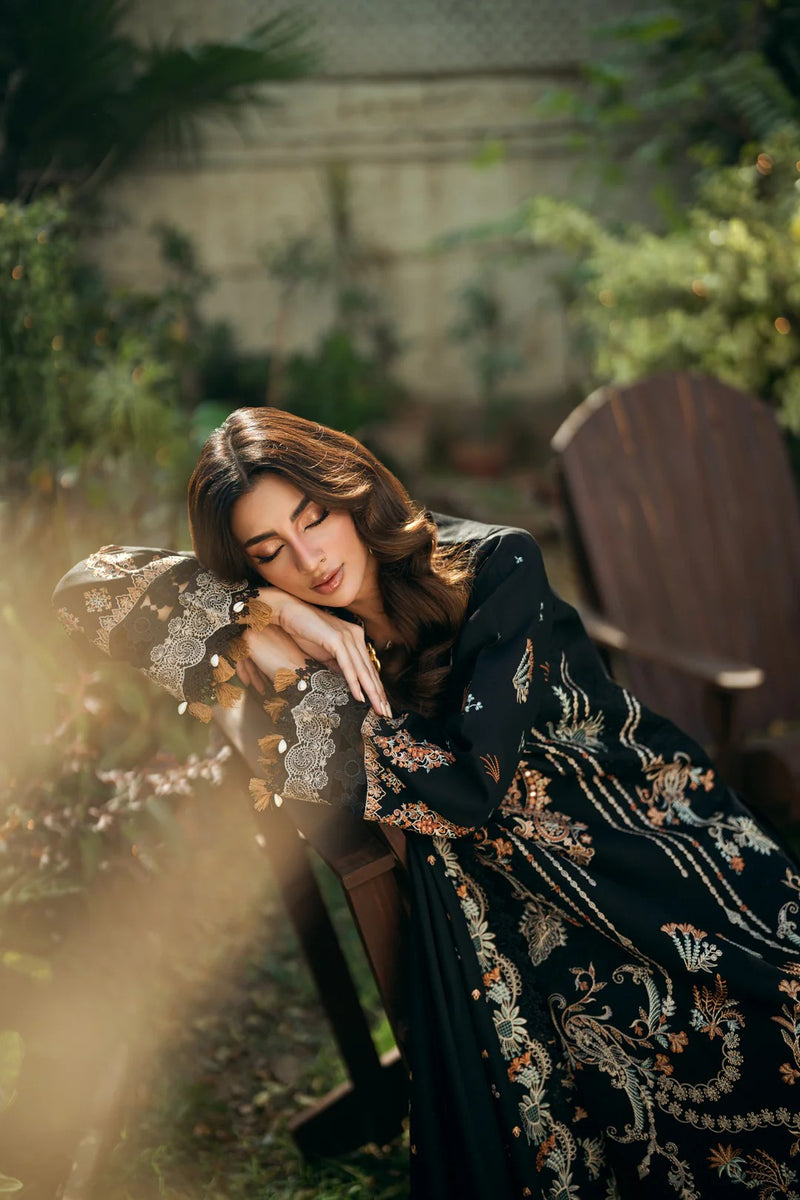 FNS - 2A - Serenity Embroidered & Pure Woolen Shawl - Florent