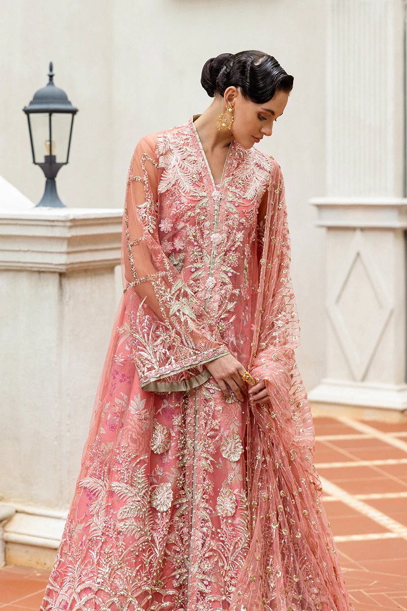 Wings of desire 06 - Inception Hemline Wedding - Mushq