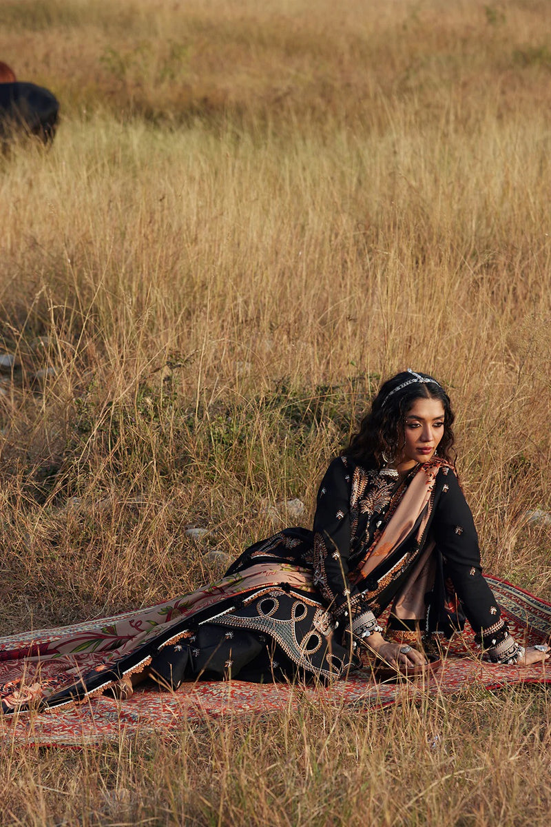 01-Mahtaab - Winter Unstitched - Saira Rizwan