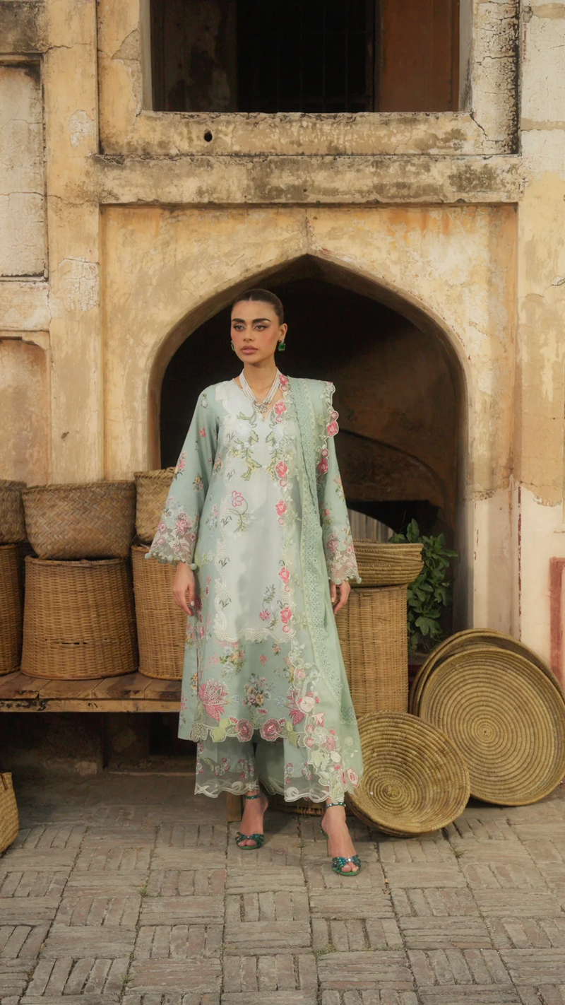 Esmae 3B - Winter Unstitched - Saira Shakira