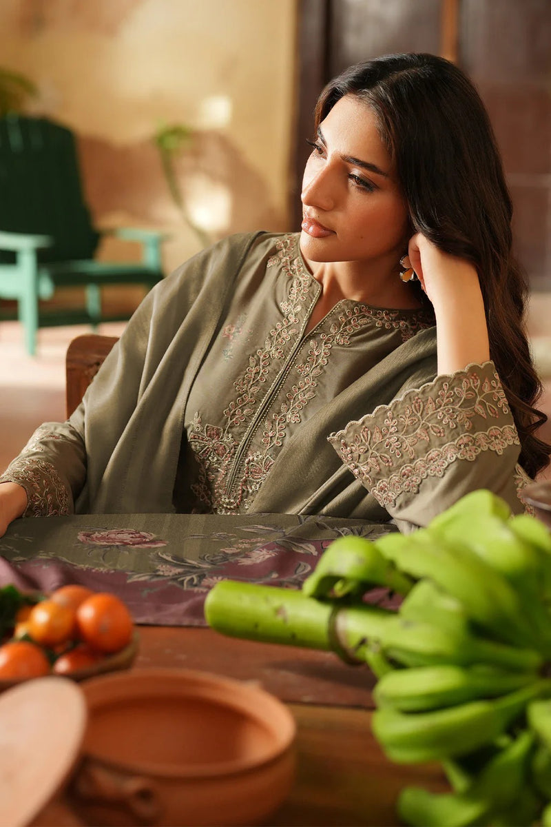 IPF-02 - Pre-Fall'25 Unstitched - Iznik