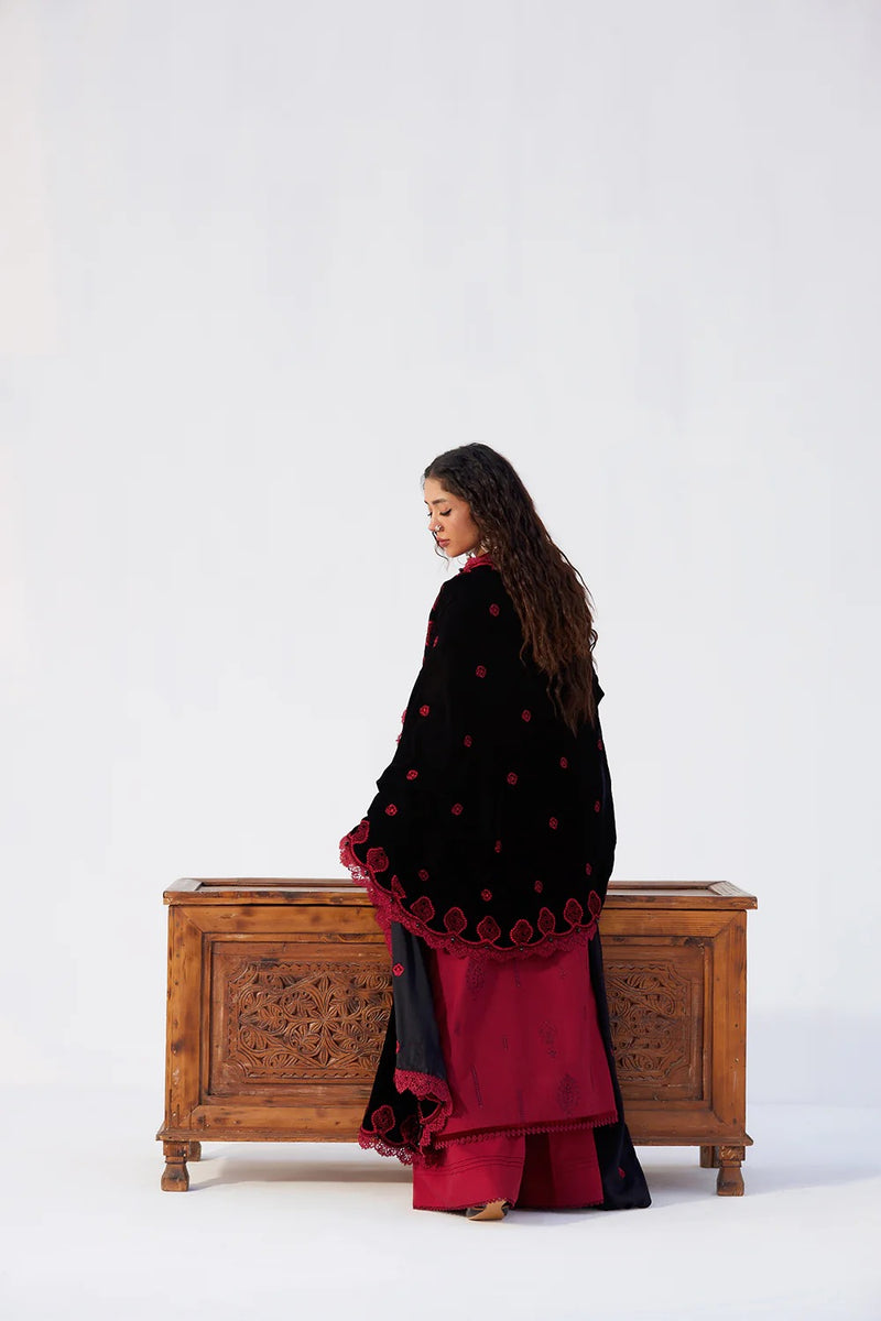 04-Nazneen - Winter Unstitched - Saira Rizwan